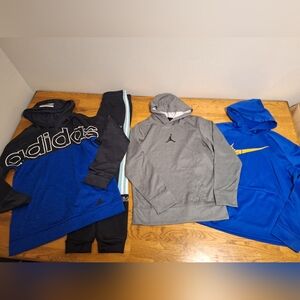 Jordan Grey Hooded Pullover with Subtle Jumpman